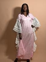 Robe - Photo 2