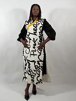 Robe - Photo 2