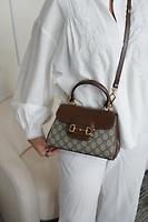 Sac Gucci Horsebit en toile GG et cuir avec anse supérieure - Photo 3