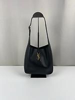 Sac Saint Laurent 5 à 7 hobo noir - Photo 1