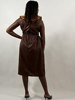 Dress with embroidered collar - Photo 3