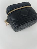 Sac bandoulière Dior mini vanity cuir noir - Photo 8