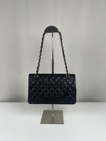 Sac Chanel Timeless Medium cuir grainé noir - Photo 4