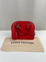 Sac Louis Vuitton Alma BB cuir épi rouge - Photo 4