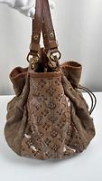 Sac porté épaule Louis Vuitton Édition Limitée Coco Nubuck marron - Photo 4