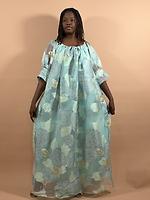 Robe  - Photo 1