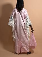Robe - Photo 3