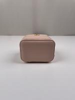 Sac bandoulière Chanel mini vanity cuir rose - Photo 8