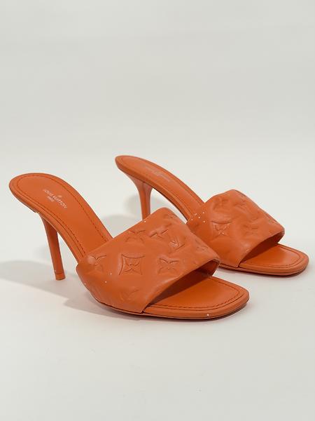Mules ouvertes avec petit talon