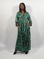 Long dress - Photo 1