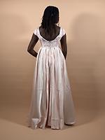 Robe  - Photo 4