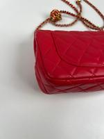 Sac bandoulière Chanel Mini Timeless en cuir rose - Photo 10