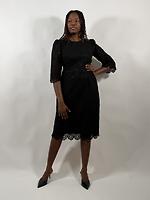 Embroidered dress - Photo 2