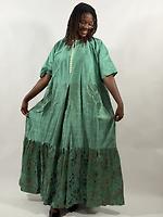 Robe - Photo 1