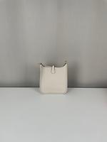 Sac Hermès Evelyne 16 TPM couleur craie - Photo 6