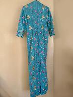 Robe traditionnelle en tissu brodé - Photo 2