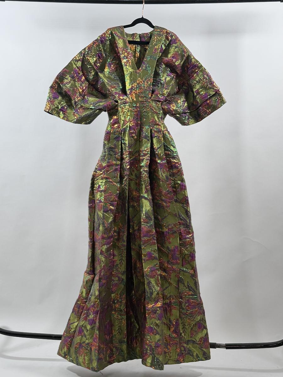 Robe en brocard
