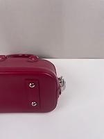 Sac Louis Vuitton Alma BB en cuir épi framboise - Photo 7