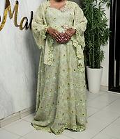 Robe perlé très belle couleur vert dorée  - Photo 2
