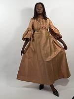 Robe - Photo 2